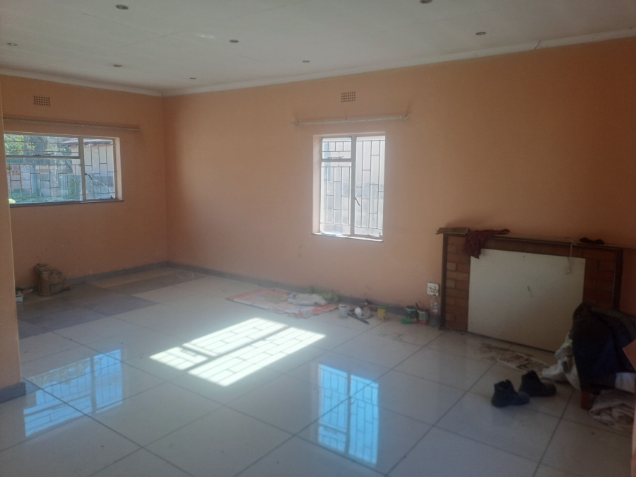 3 Bedroom Property for Sale in Oos Einde North West